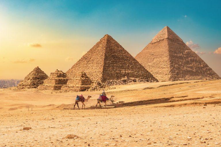 Ganztägiger Ausflug zu den Pyramiden von Kairo ab Sharm El-Sheikh