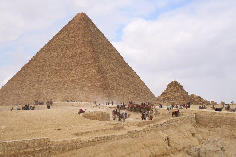 ATV Quad Bike Adventure at Giza Pyramids with BBQ Dinner