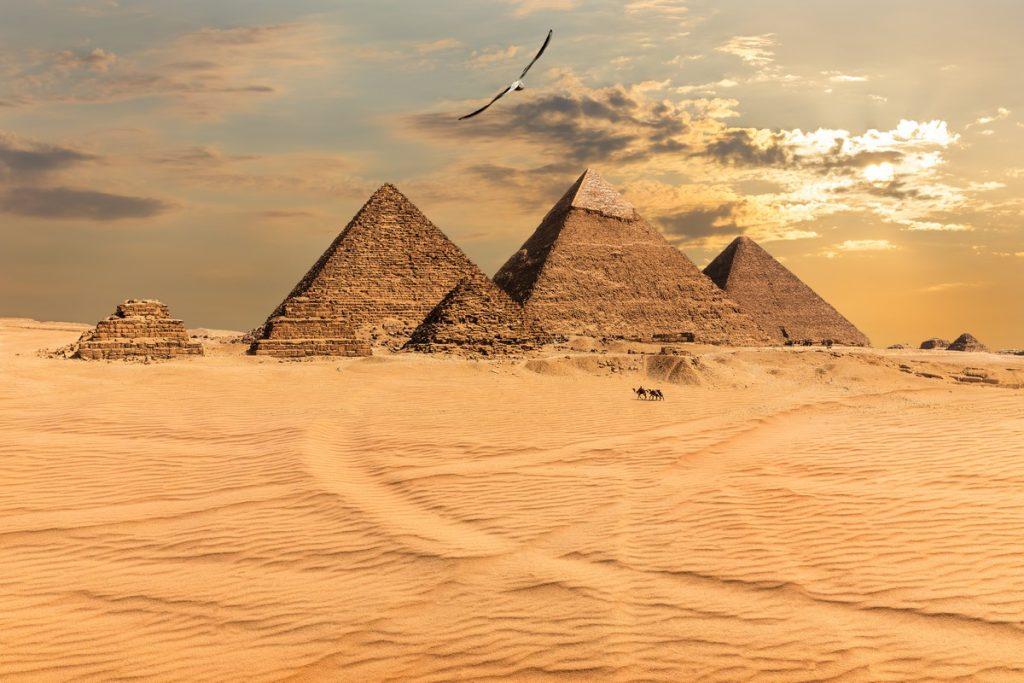Ganztägiger Ausflug zu den Pyramiden von Kairo ab Sharm El-Sheikh